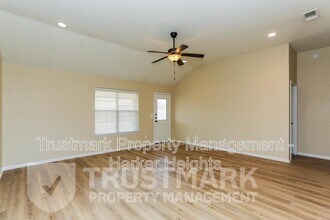 401 W Libra Dr in Killeen, TX - Building Photo - Building Photo
