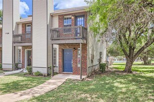 1830 River Crossing Cir in Austin, TX - Building Photo