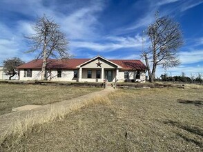 8044 N US Hwy 87 in Fredericksburg, TX - Building Photo - Building Photo