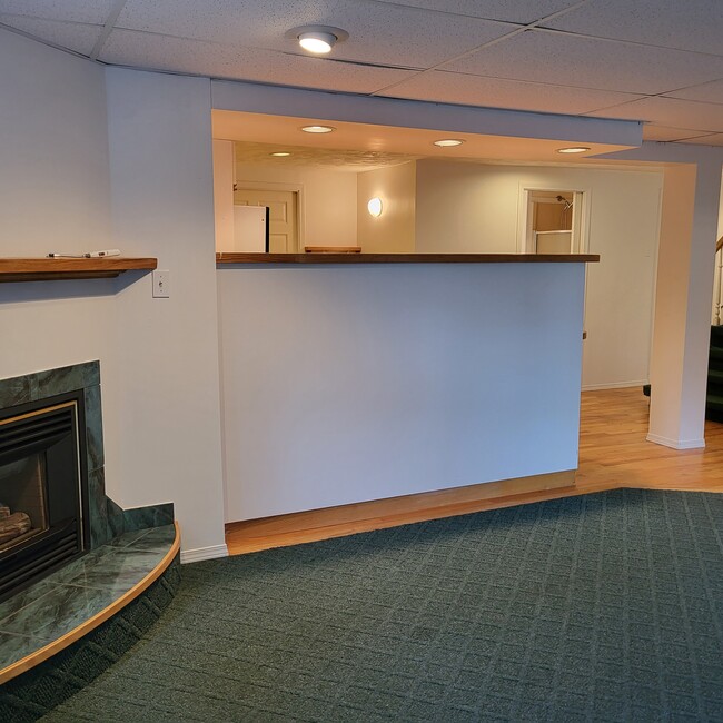 property at 2559 Cranmore Rd