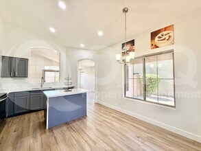 14917 W Lamoille Dr in Surprise, AZ - Building Photo - Building Photo