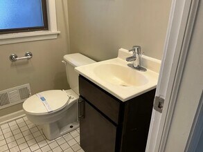 2255 14th Ave in Riverside, IL - Building Photo - Building Photo