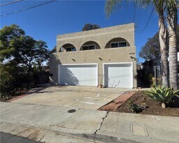 3942 Manzanita Dr in San Diego, CA - Building Photo