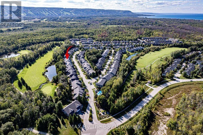 32-32 Green Briar Dr in Collingwood, ON - Building Photo - Building Photo