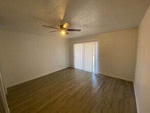 1126 N 27th St in Phoenix, AZ - Building Photo - Building Photo