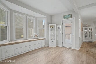 10 Center St in Rumson, NJ - Building Photo - Building Photo