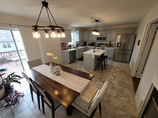 property at 2104 Harrison Ct