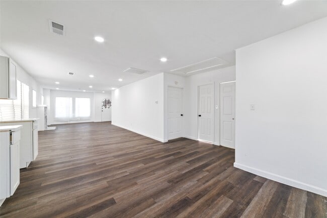 property at 2914 Wheeler Ave