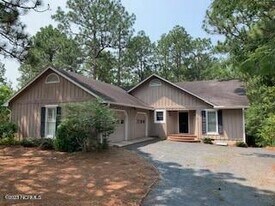 3 Aronimink Ln in Pinehurst, NC - Building Photo