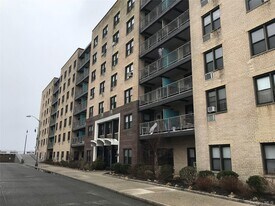 25 Franklin Blvd in Long Beach, NY - Building Photo