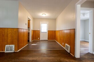 2503 Franklin St in Bellevue, NE - Building Photo - Building Photo