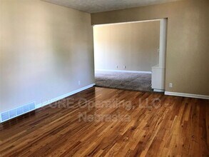 3341 S 89th St in Omaha, NE - Building Photo - Building Photo