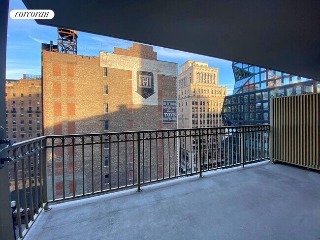 121 E 23rd St in New York, NY - Building Photo - Building Photo