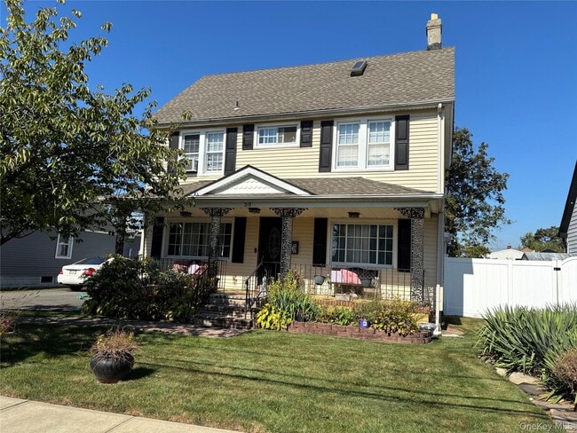 property at 30 Cary Pl
