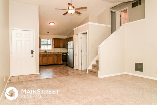 4002 Harmony Dr in Indianapolis, IN - Foto de edificio - Building Photo