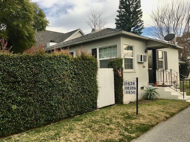 10828 Morrison St, Unit 10828 in North Hollywood, CA - Foto de edificio - Building Photo