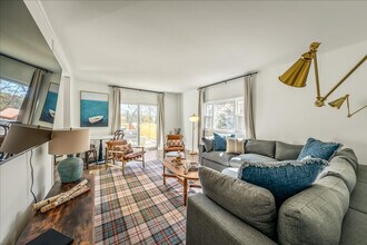 117 Pond Rd in Long Pond, PA - Building Photo - Building Photo