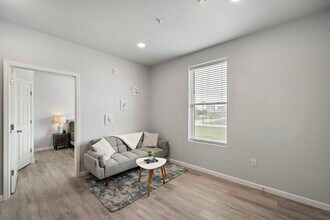 803 Avenue K-Unit -D in Galveston, TX - Building Photo - Building Photo