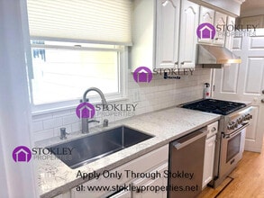 231 Ivy Dr in Orinda, CA - Building Photo - Building Photo