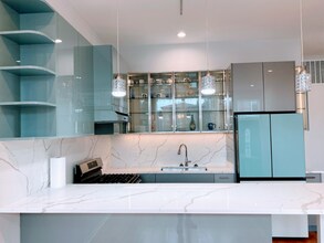 737 W 26th St in Chicago, IL - Building Photo - Building Photo