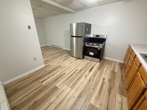 237 Spruce St in Minersville, PA - Building Photo - Building Photo