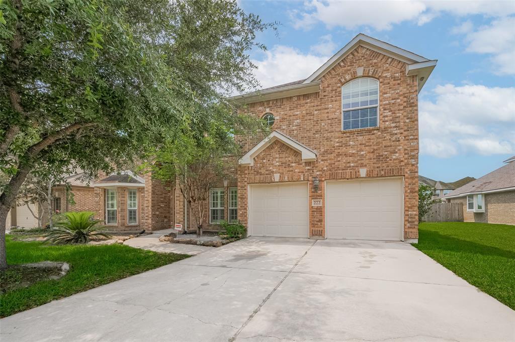 222 Honeysuckle Vine Dr in Richmond, TX - Building Photo