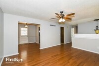 10812 Gregory Ln photo'