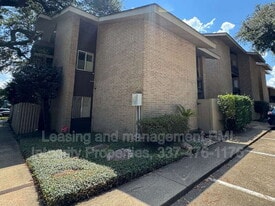 1301 St John St in Lafayette, LA - Building Photo