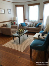 151 Elm St, Unit 1 in Somerville, MA - Building Photo - Building Photo