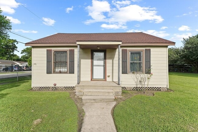 property at 210 Rouse St