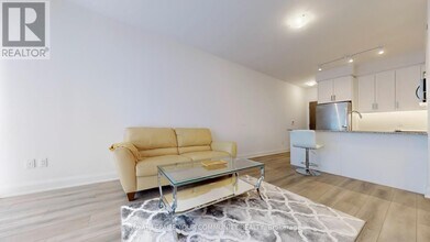 20-920 Gatineau Dr in Vaughan, ON - Building Photo - Building Photo
