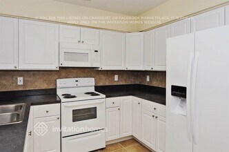 1204 Letona Ln in Valrico, FL - Foto de edificio - Building Photo