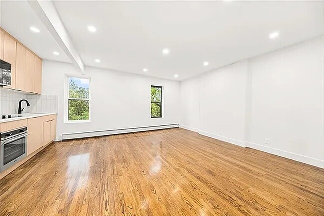 428 Seventh Avenue in Brooklyn, NY - Building Photo - Building Photo
