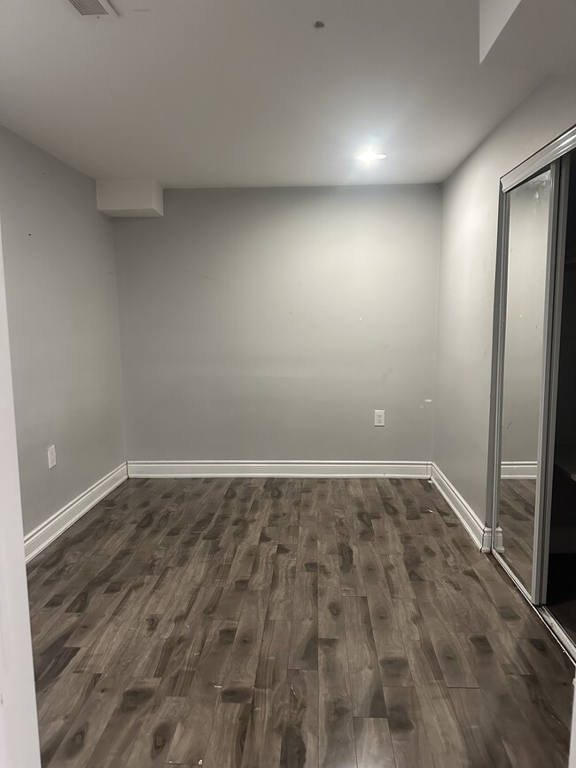 25 Pickard Ln in Brampton, ON - Building Photo - Building Photo