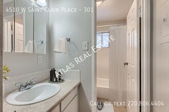 4510 W St Clair Pl, Unit 301 in Denver, CO - Foto de edificio - Building Photo
