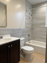 293 Sickles Ave in New Rochelle, NY - Building Photo - Building Photo