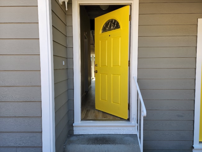 2933 Carmel St in Oakland, CA - Foto de edificio - Building Photo