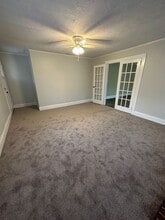 304 W Main St in Rose Hill, NC - Building Photo - Building Photo