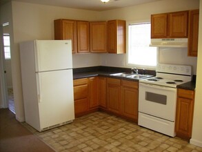 20 Independence Blvd, Unit 3 in Asheville, NC - Building Photo - Building Photo