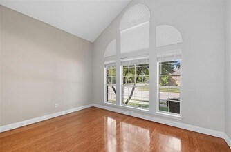 2704 Picasso Pl in Dallas, TX - Building Photo - Building Photo