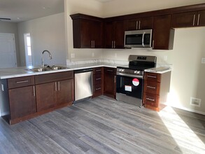 2933 W Obsidian St in Fayetteville, AR - Building Photo - Building Photo