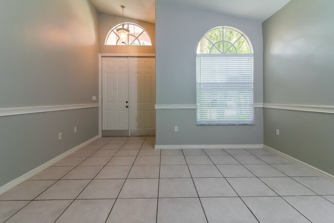 12418 NW 53rd St in Tamarac, FL - Building Photo - Building Photo
