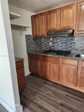 107 SW 18th Ct-Unit -8 in Miami, FL - Building Photo - Building Photo