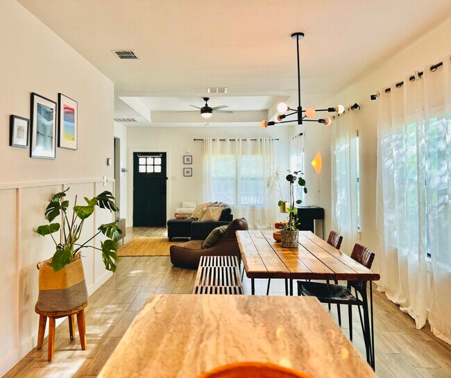 607 Dawson St in San Antonio, TX - Building Photo - Building Photo