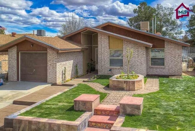 1980 Buchanan Ave in Las Cruces, NM - Building Photo - Building Photo