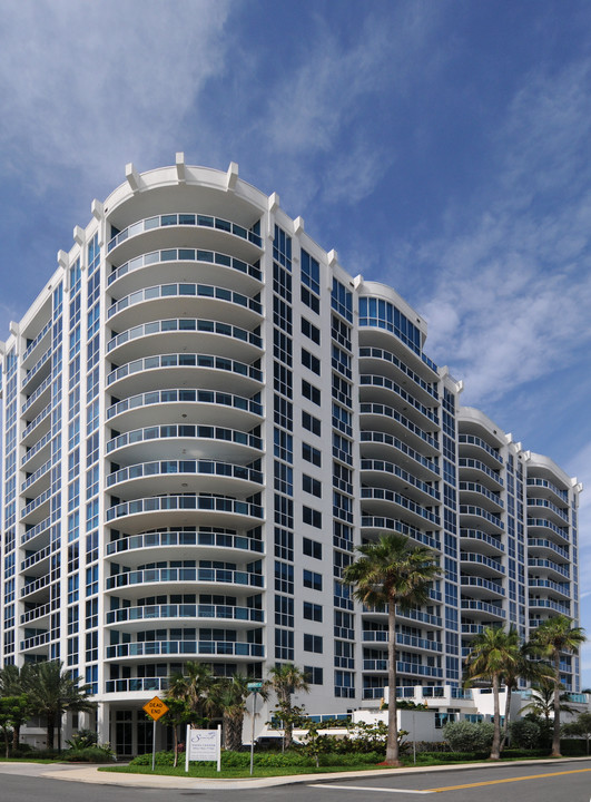 Sonata Beach Club in Pompano Beach, FL - Building Photo