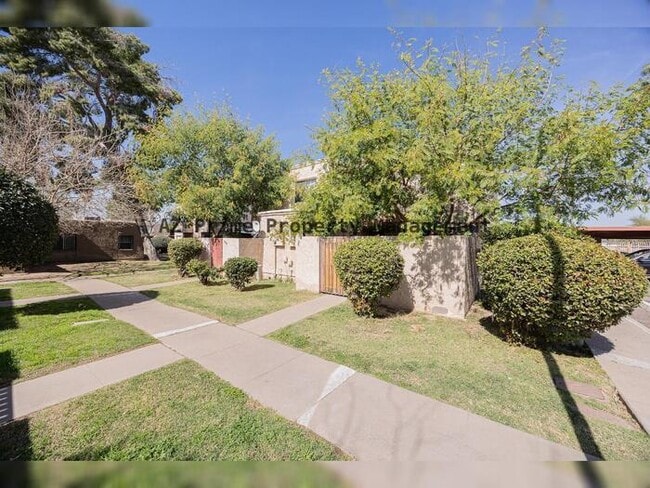 property at 4260 N 67th Dr