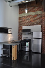 Broadway Lofts in Fresno, CA - Building Photo - Building Photo