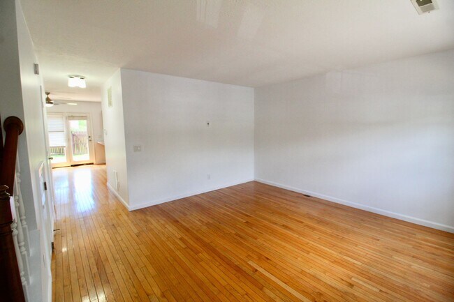 821 Northfield Ct in Harrisonburg, VA - Building Photo - Building Photo