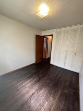 1321 Division St in Hopkins, MN - Building Photo - Building Photo